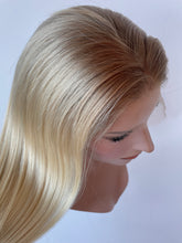 Carregar imagem no visualizador da galeria, Full lace wig/glueless wig - 14&quot; -  21/21.5” cap

