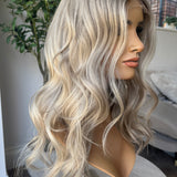 Glueless HD lace front wig - 20” - MOLLIE - XS