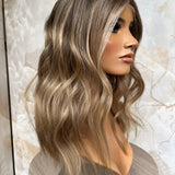 SIERRA - Glueless HD lace front - 18” - XS