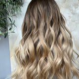 LEANNE - Luxurious Glueless HD lace front - 20” - M