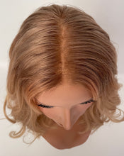 Carregar imagem no visualizador da galeria, HD Full lace wig/glueless wig - 17/18” - 22/22.5&quot; cap
