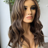 Glueless HD lace front wig - 19/20” - XS