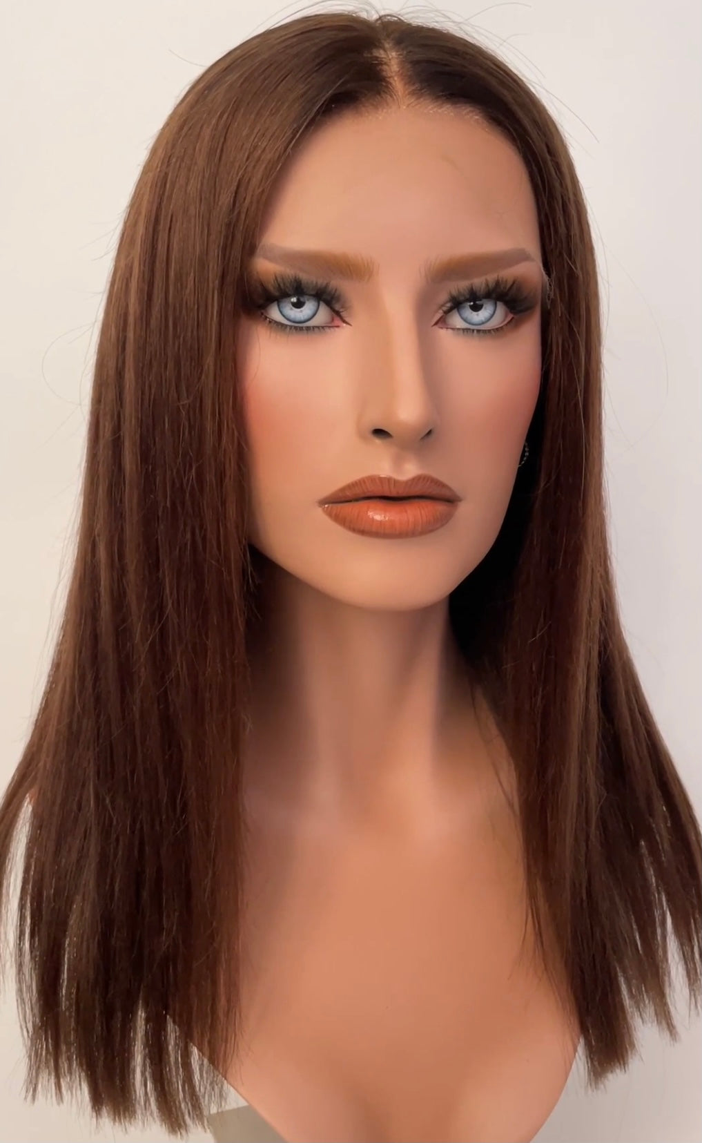 HD Full lace wig/glueless wig - 18” - 21.5