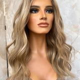 Glueless lace front wig - 20” - S/M