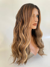 Afbeelding in Gallery-weergave laden, HAVEN - Luxurious 360 HD lace wig - 14&quot; - 26&quot;
