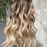 LEANNE - Luxurious Glueless HD lace front - 20” - M