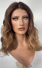 Carregar imagem no visualizador da galeria, HD lace front wig/glueless wig - 17/18” - 20.5/21/21.5&quot; cap
