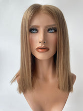 Afbeelding in Gallery-weergave laden, HD lace front wig/glueless wig - 16&quot; - 20.5/21/21.5” cap
