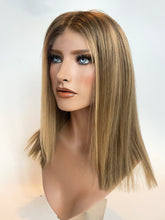 Carregar imagem no visualizador da galeria, HD Full lace wig/glueless wig - 16&quot; - 21/21.5”

