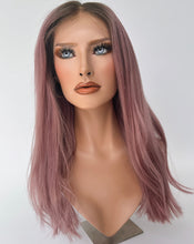 Lade das Bild in den Galerie-Viewer, LILA - Luxurious 360 HD lace wig- 14&quot; - 26&quot;
