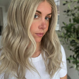 Glueless HD lace front wig - 20” - MOLLIE - XS