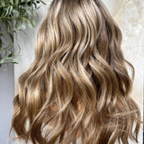 RACHEL - Glueless HD lace front - 18” - S