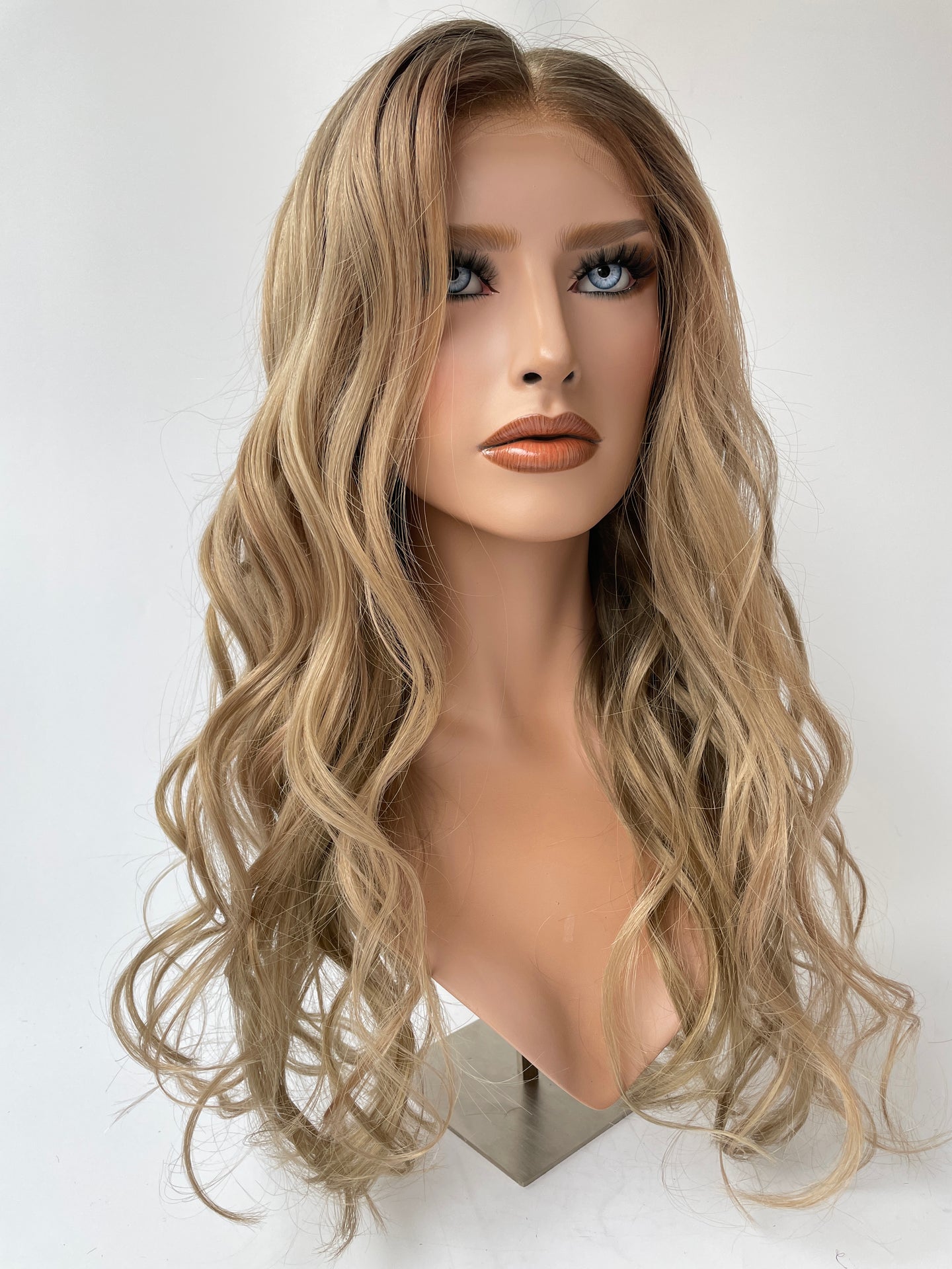 HD Full lace wig/glueless wig - 24