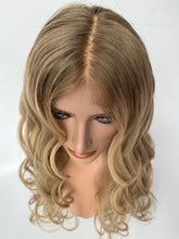 Načíst obrázek do prohlížeče Galerie, MOLLIE - Luxurious 360 HD lace wig- 14&quot; - 26&quot;
