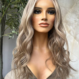 SANDIE - Glueless HD lace front wig - 22” - XS/S