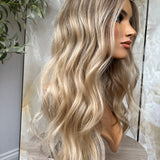 MOLLIE - Glueless HD lace front - 22” - XS