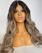Afbeelding in Gallery-weergave laden, ALANA - Luxurious HD lace front - 14&quot; - 26&quot;
