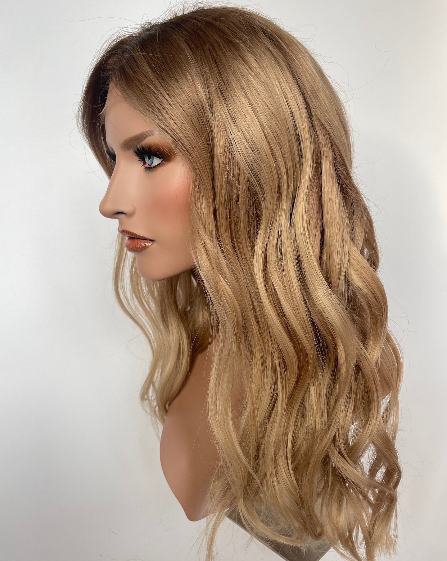 HD Full lace wig/glueless wig - 22” - 20.5/21
