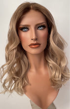 Ladda upp bild till gallerivisning, HD Lace front wig/glueless wig - 19/20” - 21/21.5/22&quot; cap
