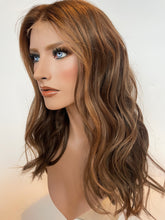 Carregar imagem no visualizador da galeria, HD lace front wig/glueless wig - 20&quot; - 20.5/21/21.5” cap
