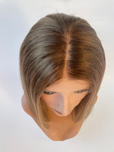 Carregar imagem no visualizador da galeria, Full lace wig/glueless wig - 14/15&quot; -  22/22.5” cap
