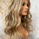 Glueless lace front wig - 20” - S/M