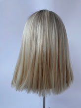 Carregar imagem no visualizador da galeria, Full lace wig/glueless wig - 14&quot; -  21/21.5” cap

