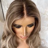 OLIVIA - Glueless HD lace front - 24” - M