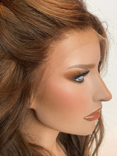 Afbeelding in Gallery-weergave laden, KATIE - Luxurious HD lace front - 14&quot; - 26&quot;
