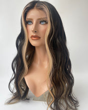 Load image into Gallery viewer, KYLIE - Luxurious 360 HD lace wig- 14&quot; - 26&quot;
