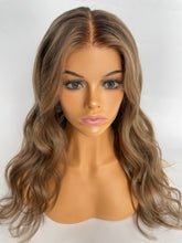 Load image into Gallery viewer, JAMIE - Luxurious HD lace front - 14&quot; - 26&quot;
