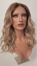 Load and play video in Gallery viewer, HD Lace front wig/glueless wig - 19/20” - 21/21.5/22&quot; cap
