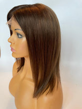 Charger l&#39;image dans la galerie, Full lace wig/glueless wig - 14&quot; - Medium brown to warm brown ombre - 21/21.5&quot; cap
